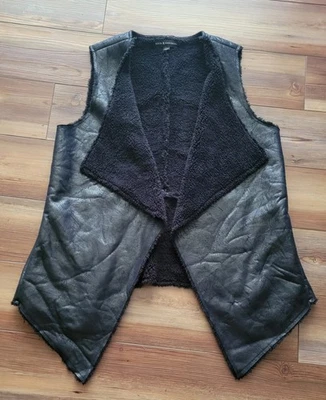 Rock & Republic Metallic Black Faux Suede Sherpa Asymmetric Vest Size L - Image 1 of 3
