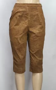 Bay Studio Women's Capri Pants Stretch Brown Petite Size 6P - Picture 1 of 7