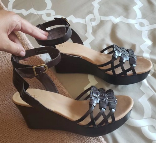 Ugg Platform Strappy Sandals Brown Leather Size 9 New