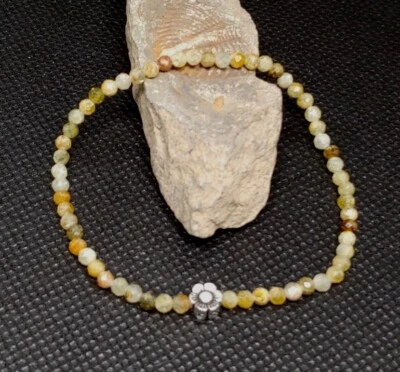 Grüner Granat 3mm Perlen Armband - 16,5 cm - Elastisch - Handgefertigtes Unikat - Bild 1 von 4