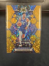 2022-23 Panini Mosaic Basketball Christian Wood Gold /10 - Dallas