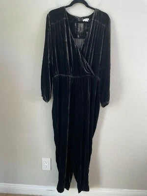 NEW Sundance Womens Large Aviana Wrap Velvet Jumpsuit Smoke Gray - Image 1 of 4