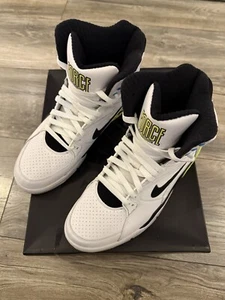 Nike Air Command Force Billy Hoyle aus: Weiße Jungs bringen‘s nicht EU44 US10 - Bild 1 von 10