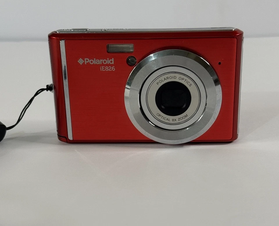 Polaroid iE826 18.0MP 8x Zoom Red Compact Digital Camera With SD Card For Parts - Image 1 of 4
