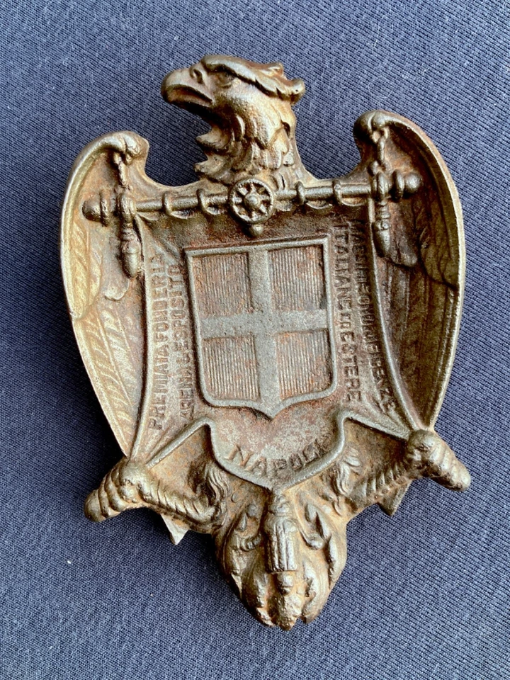 Posacenere in Ghisa a Forma d'Aquila Fonderia Arena & Esposito Napoli - Savoia - Immagine 1 di 4