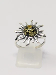 925 Sterling Silver & Genuine Baltic Amber Sun / Star Ring, Green Amber size O - Picture 1 of 7