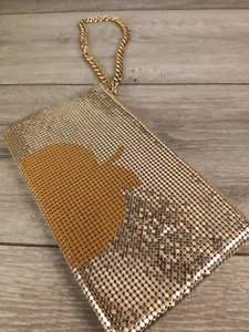 DKNY Gold Metall Armband Clutch Tasche mit Goldkette einzigartige Apfel Abendtasche - Bild 1 von 4