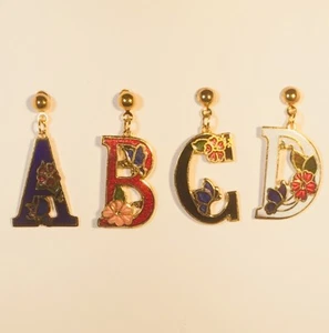LETTER EARRINGS A B C D E F G H I J K L M N O P R S T V W Y Gold Plated - Picture 1 of 5