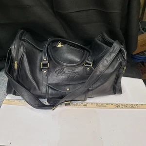 Real Buffalo Leather Travel Duffel by Brantley Gilbert Black - Bild 1 von 17