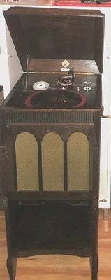 Antiker Grammophon Schrank  Standgerät ca. 1925, Grammofon spielt - Bild 1 von 4