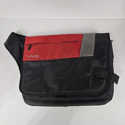 Bolso Mensajero Clásico VAIO VGP-AMB10/R - Negro y Rojo Nuevo Sin Etiquetas  Foto 1 de 4