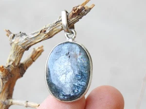 Kyanite Smooth Oval Shape Cabochon Silver Polished Metal Pendent 21X17X4 MM - Picture 1 of 12