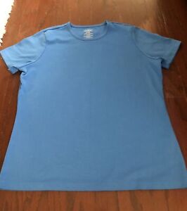 LL Bean Shirt Womens Blue  Short Sleeve 100% Supima Cotton Round Neck