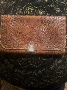 Leather Handtooled Clutch Vintage Plexiglass Clasp Cardinal Butterfly Floral - Picture 1 of 11