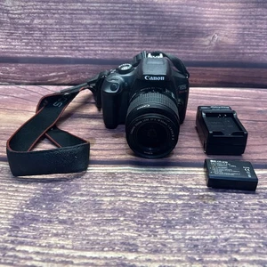 Canon EOS Rebel T6 kit fotocamera reflex digitale con obiettivo EF-S 18-55 mm f/3.5-5.6 is - Foto 1 di 9