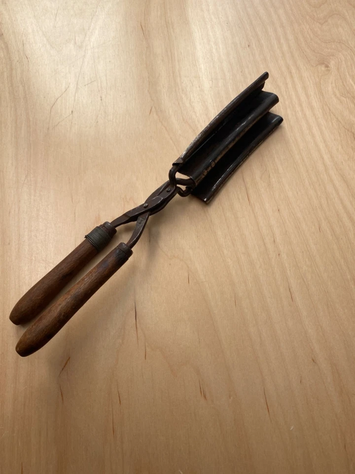 ancien fer a friser outil de metier coiffure  - Photo 1/4