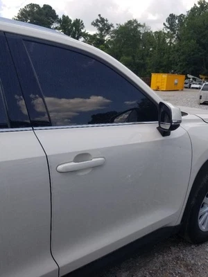 24 2024 TOYOTA GRAND HIGHLANDER DOOR FRONT RIGHT PASSENGER COASTAL CREAM  Foto 1 de 4