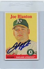 2007 Heritage #135 Joe Blanton Oakland Athletics Signed Auto *F9272