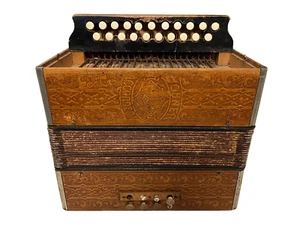 Vintage Hohner Button Accordion – No Grille – For Parts/Repair – Tunes Playing - Picture 1 of 13