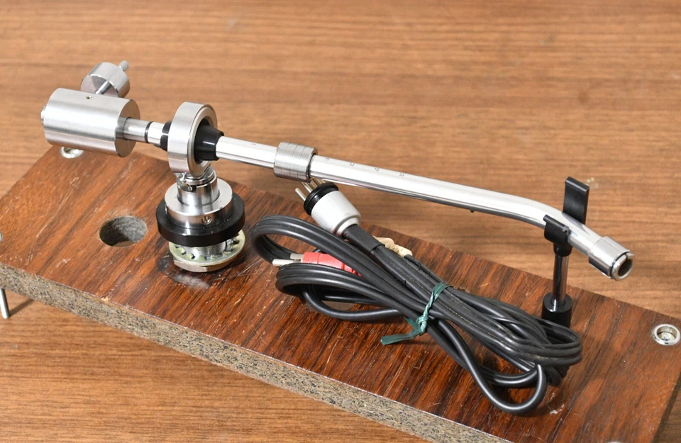 Brazo Audio Technica AT-1003 años 60 principios con cable *En muy buen estado++ Foto 1 de 4