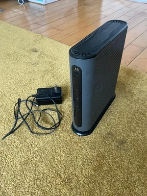 Motorola MG7700 Módem AC1900 WIFI Router Combo - Módem y Fuente de Alimentación - Sin Caja Foto 1 de 3