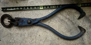 Vintage Steel Logger Log Dogs Tongs Metal Hook Tool 26” Tall, Opens To 28” Wide - Picture 1 of 5
