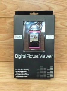 Pink 1.5" Color LCD Digital 50 Photo JPEG Picture Viewer Keychan (056 13 0710) - Picture 1 of 5