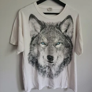 Fruit of the Loom Nature White Wolf Blue Eyes Short Sleeve Size Large - Picture 1 of 8