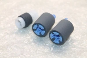 KIT GALETS ROULEAUX pour IMPRIMANTE HP .... .ref: RL1-1206 Q7829-67924 RM1-0037 - Afbeelding 1 van 3