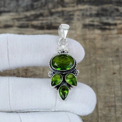 Peridot Gemstone 925 Sterling Silver Handmade Jewelry Pendant Anniversary Gift - Image 1 of 4