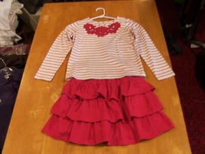 Hanna Andersson Girls' Knit Tiered Skort & Appliqued Stripe Top-Sz. 140(10) - Picture 1 of 4