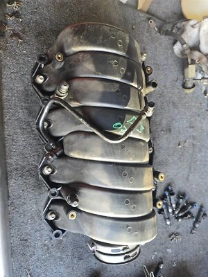 Cadillac DTS Deville 1999-2011 colector de admisión motor 4,6 L 12564772 usado fabricante de equipos originales Foto 1 de 4