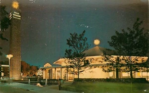 Esposizione Mondiale di New York 1964 1965 Padiglione di notte cartolina d'epoca senza timbro - Foto 1 di 2