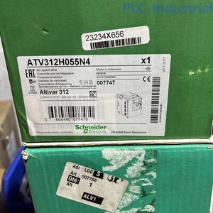 Inversor trifásico Schneider Electric ATV312H055N4 accionamiento de velocidad de CA de 0,55 KW nuevo en caja - Imagen 1 de 15
