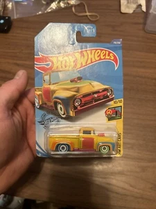 Hot Wheels Factory Set 2020 Regular Treasure Hunt Custom '56 Ford Truck Yellow - Picture 1 of 1