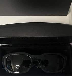 Gafas de sol Versace Biggie Medusa negras VE4361 53 - Imagen 1 de 6