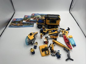 LEGO City Jungle Sets #60157 Starter Set, & 60160 Mobile Lab Incomplete 5 Figs