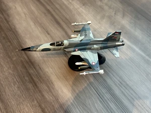 Hobby Master HA3374 1/72 F-5E Tiger II TL-0503 Indonesian Air Force, Mint! - Picture 1 of 7