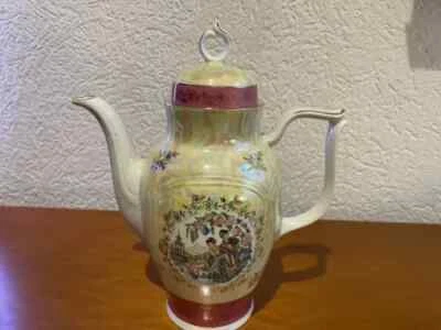SEP DDR Teekanne Kaffeeservice Teeservice Perlmutt mit Motiven Barock Rarität - Bild 1 von 4