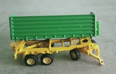 Siku 1:64 - Brantner, raro rimorchio tre assi ribaltabile laterale - Immagine 1 di 3