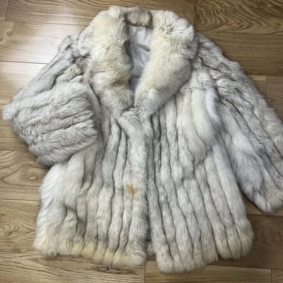 SAGA FOX Real Fur Coat Blue FOX Size11 White silver tag Japan Vintage - Image 1 of 4