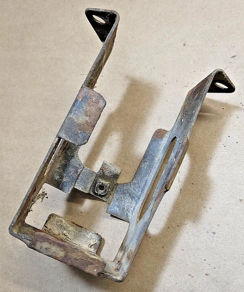 Yamaha LT2 1972 100 caja de batería 304-21240-00-33 estuche soporte LT2M Foto 1 de 4