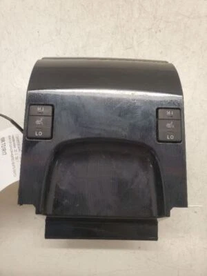 Toyota Mirai, Portavasos Pop Trasero + Interruptor Asiento Calefacción, 2016-2020, 58804-62020  Foto 1 de 4