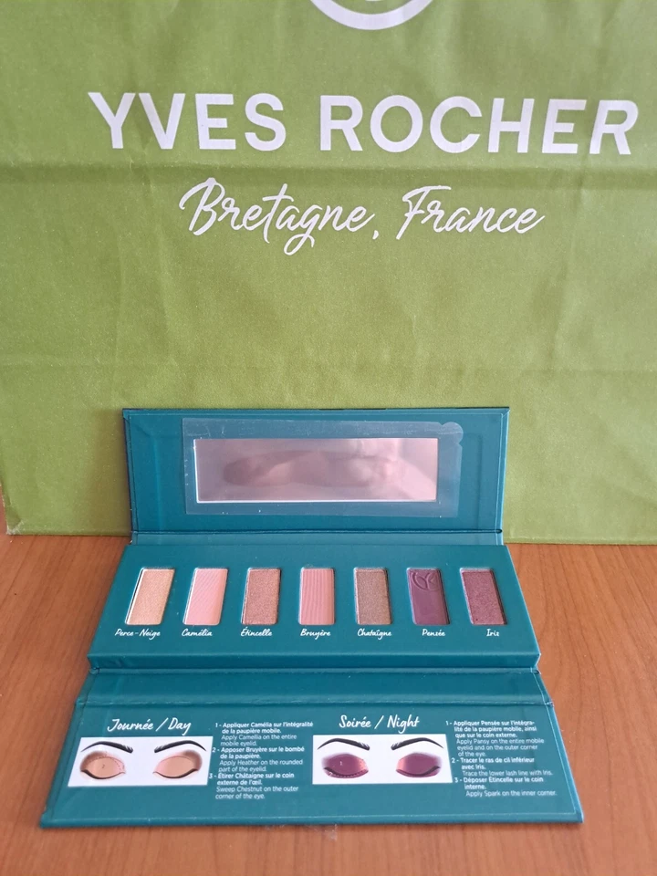 Yves Rocher  Palette ROSES D'HIVER EDIZIONE Limitata  Foto 1 de 4