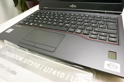 FUJITSU LIFEBOOK U7310 13,3" FHD VGA LAN 32GB-RAM 4TB-SSD SD-KARTE SUBNOTEBOOK - Bild 1 von 4