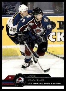 2001-02 Pacific Hobby LTD Joe Sakic 85/99 Colorado Avalanche #107