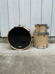 Yamaha Tour Custom Maple 3 Pc 12-16-22 with Bags and Choice of Heads (2024) Mint - Picture 1 of 3