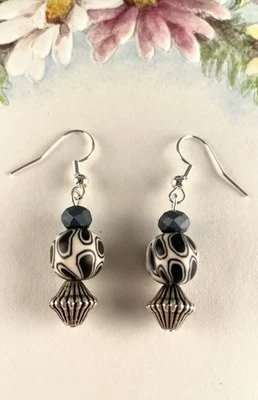 Pendientes colgantes de plata azul denim para mujer hechos a mano joyería artesanal con cuentas Foto 1 de 4