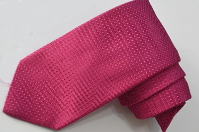 Corbata de cuello THOMAS ROSA SEDA CON: 3 3/4 POR L: 60" HECHA EN INGLATERRA Foto 1 de 3