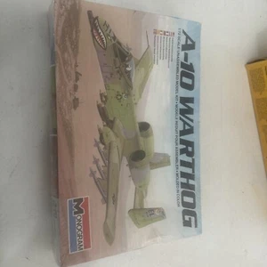 Monogram 1/72 A-10 Warthog Plastic Model Kit 5430 SEALED KIT - Picture 1 of 2